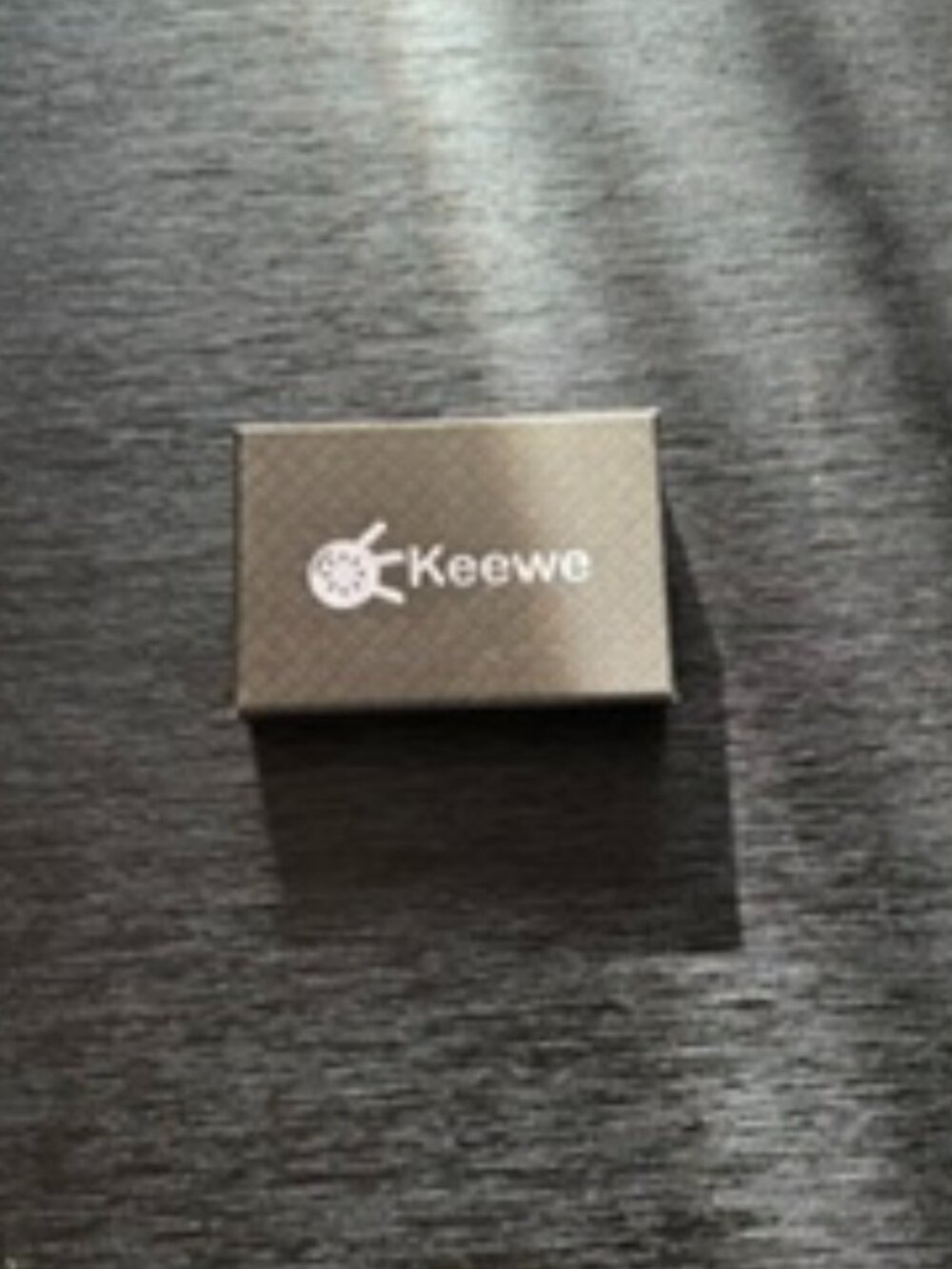 Keewe Premium Key Holder Organizer with Accessories